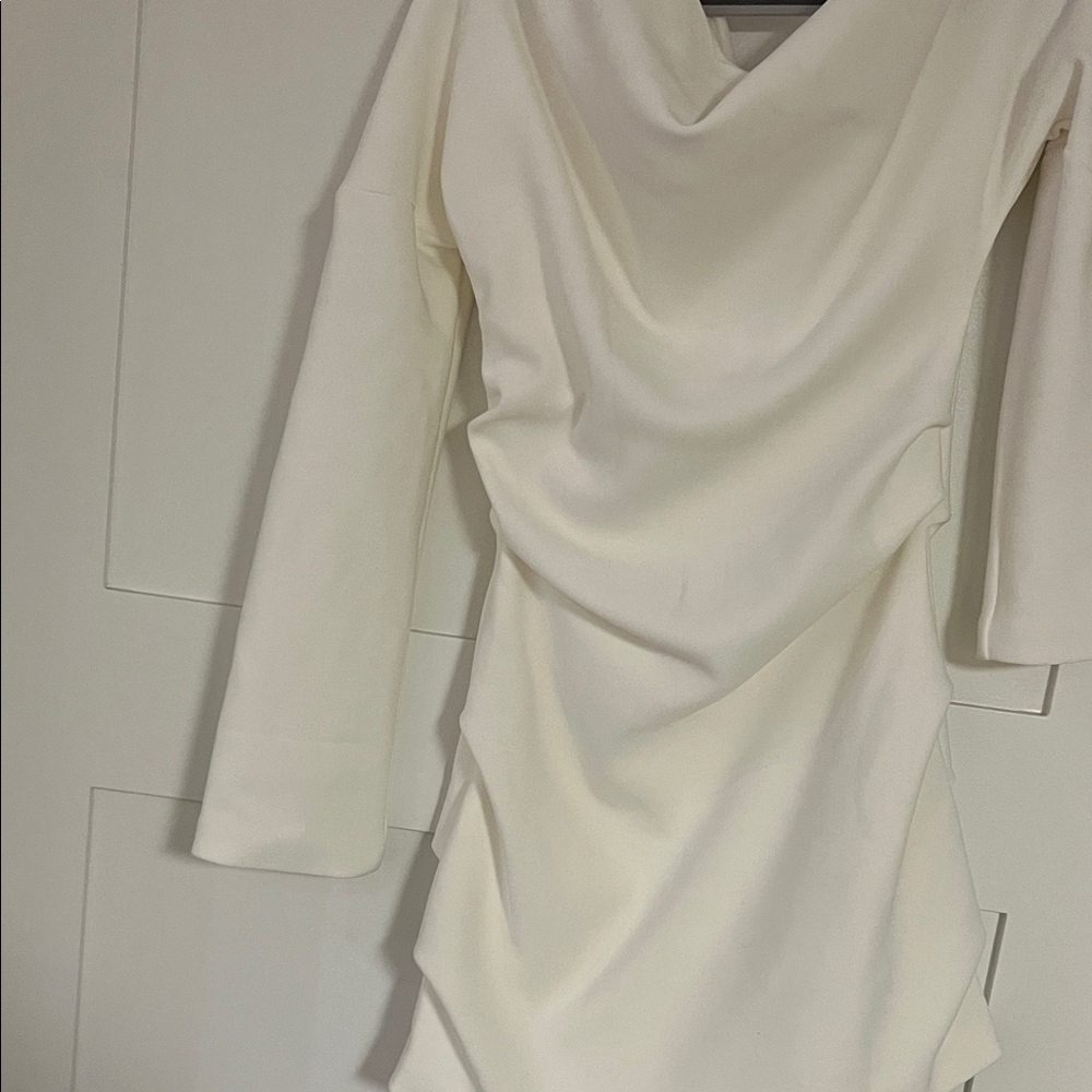 Chic Cream Long Sleeve Dress